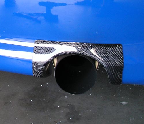 ARD EVO9-EXT-HSD Rear bumper exhaust protector frame MITSUBISHI EVO 9 (carbon) (Фото-1)