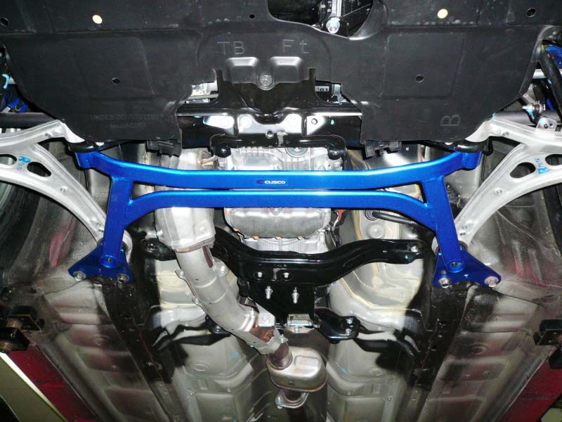CUSCO 564 477 A Lower arm bar Ver.2 front for MITSUBISHI Lancer Evolution 7/8/9 (CT9A) (Фото-2)